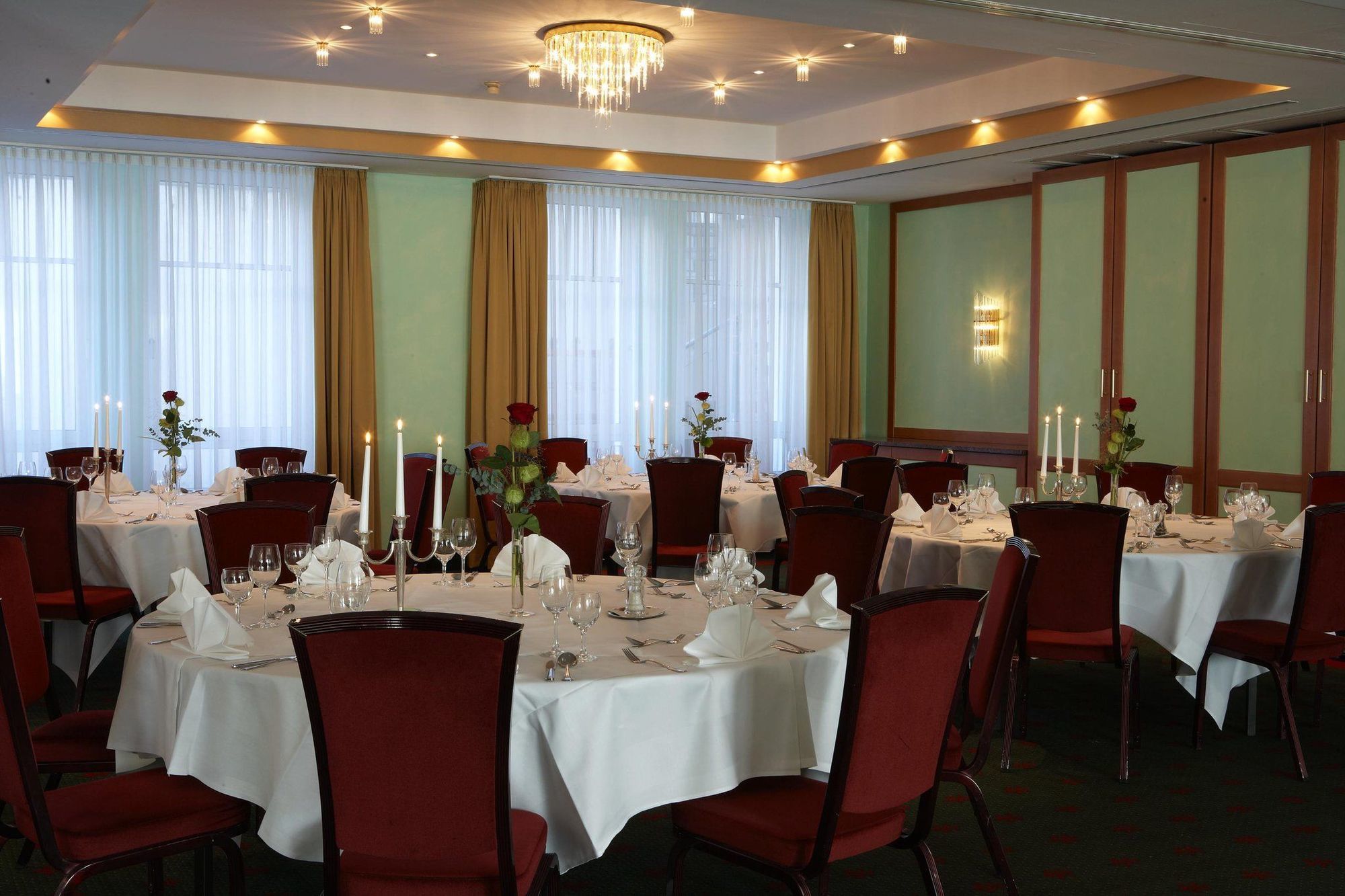 Vienna House By Wyndham Thueringer Hof 4*